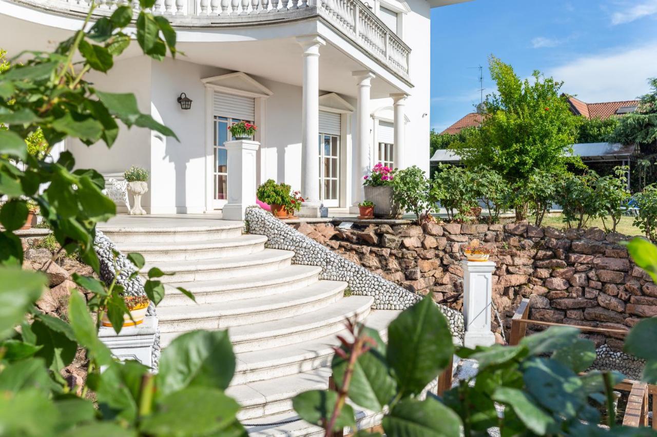 White House Apartment ไลนาเต ภายนอก รูปภาพ